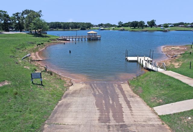 215 Running Bear, Quitman, TX 75783