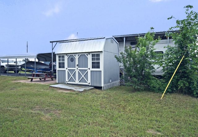 215 Running Bear, Quitman, TX 75783