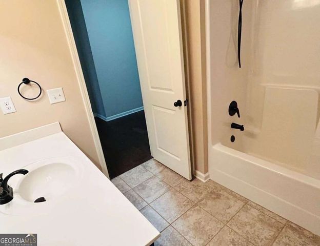 4518 Hidden Creek Drive, Gainesville, GA 30504