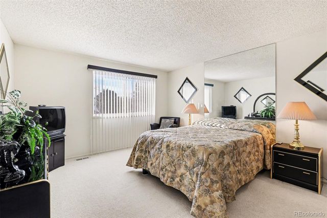 7651 Oak Street, Arvada, CO 80005