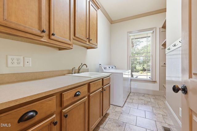 68 Brandon Drive, Lillington, NC 27546