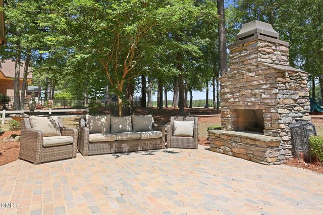 68 Brandon Drive, Lillington, NC 27546
