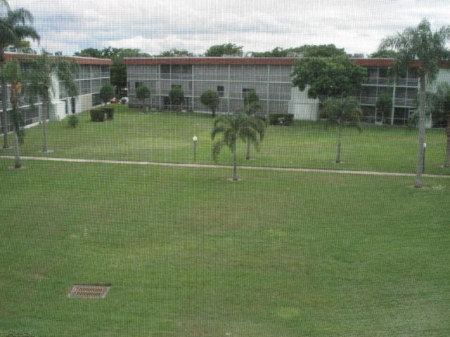 3300 Springdale Boulevard 306, Palm Springs, FL 33461