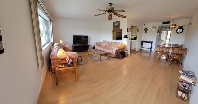 3300 Springdale Boulevard 306, Palm Springs, FL 33461