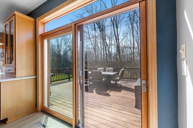 3128 WARM SPRINGS DRIVE, Green Bay, WI 54311