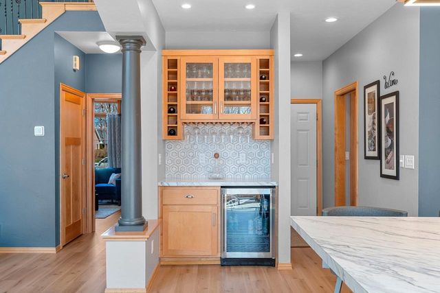 3128 WARM SPRINGS DRIVE, Green Bay, WI 54311