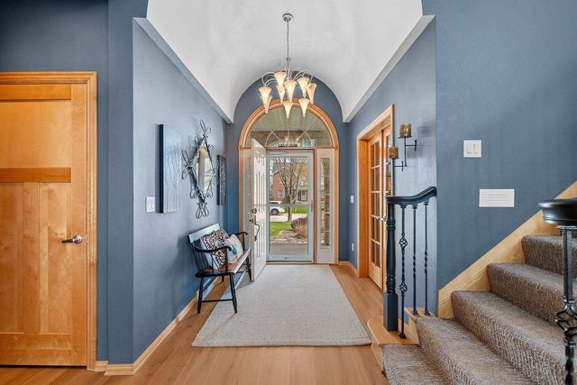3128 WARM SPRINGS DRIVE, Green Bay, WI 54311