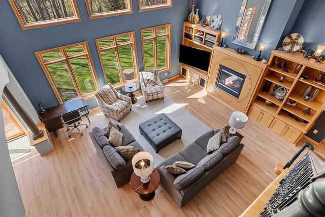 3128 WARM SPRINGS DRIVE, Green Bay, WI 54311
