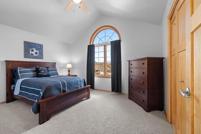 3128 WARM SPRINGS DRIVE, Green Bay, WI 54311