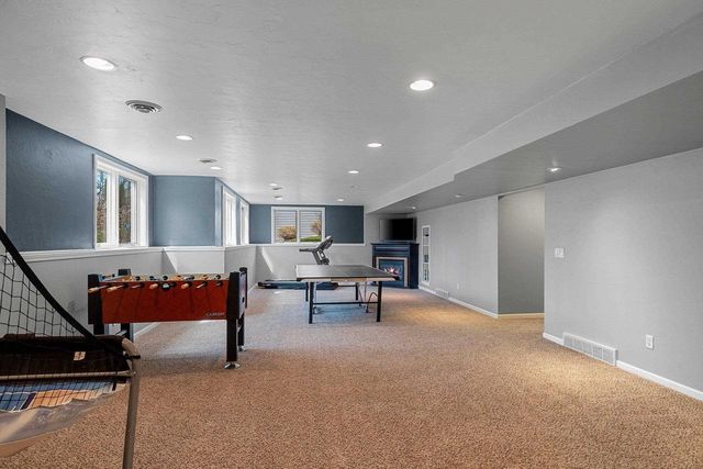 3128 WARM SPRINGS DRIVE, Green Bay, WI 54311