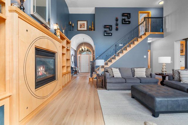 3128 WARM SPRINGS DRIVE, Green Bay, WI 54311