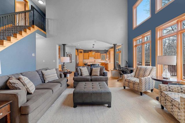 3128 WARM SPRINGS DRIVE, Green Bay, WI 54311