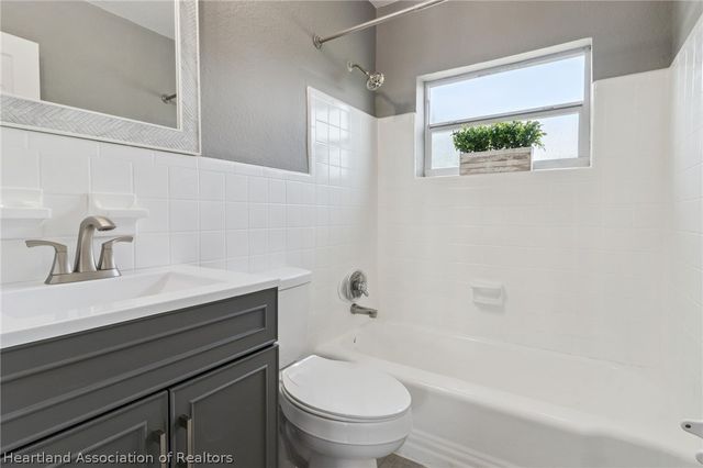 331 Walter Avenue, Frostproof, FL 33843