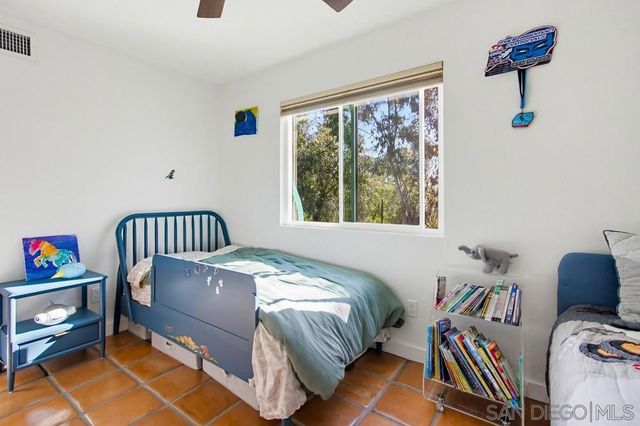 6475 Canyon Vista Ct, San Diego, CA 92111