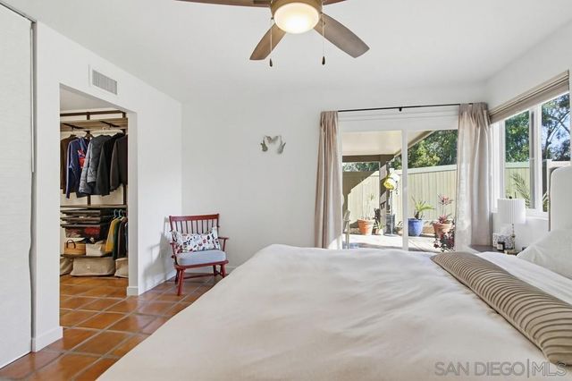 6475 Canyon Vista Ct, San Diego, CA 92111