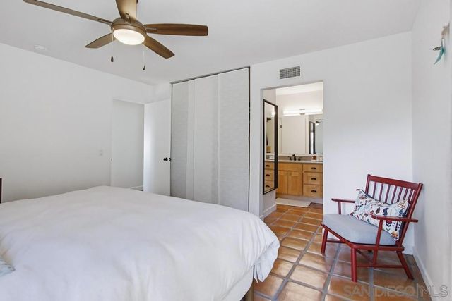 6475 Canyon Vista Ct, San Diego, CA 92111