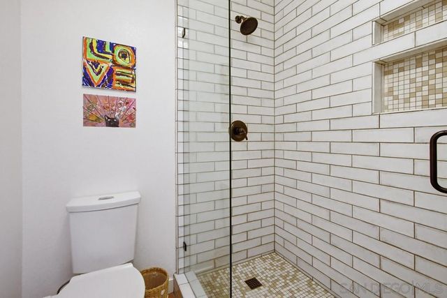 6475 Canyon Vista Ct, San Diego, CA 92111