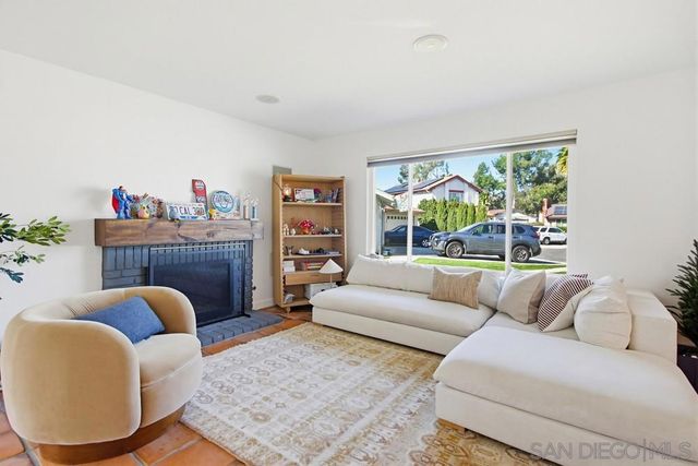 6475 Canyon Vista Ct, San Diego, CA 92111