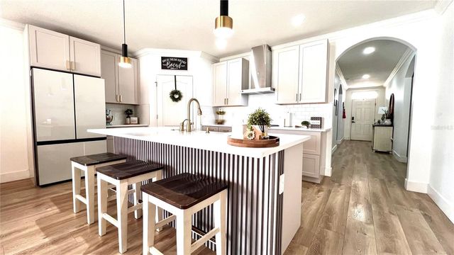 914 GUADALUPE DRIVE, Orange City, FL 32763