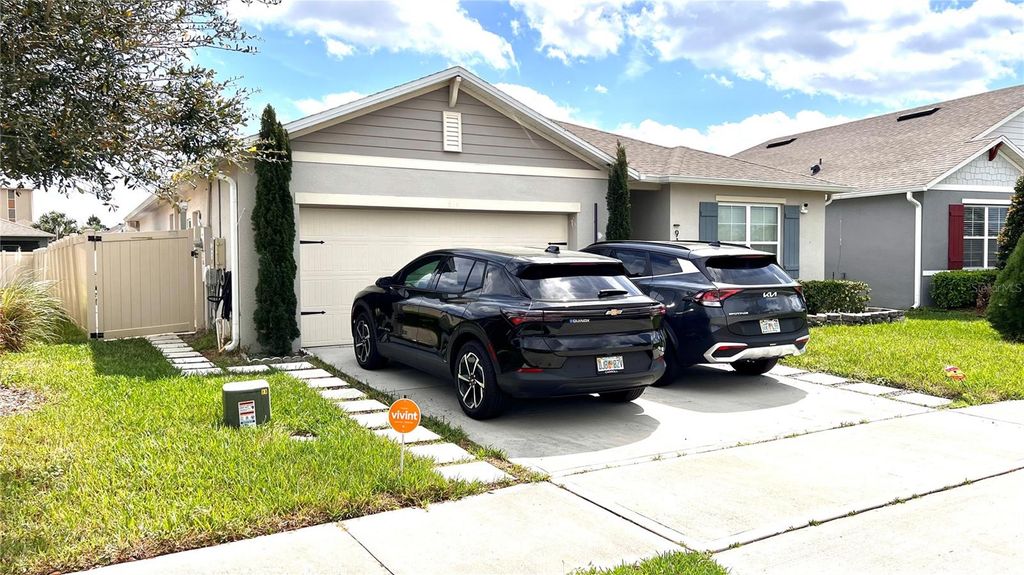 Image 2 of property listing at 914 GUADALUPE DRIVE, Orange City, FL 32763