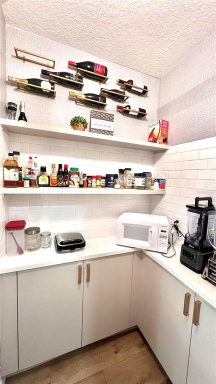 Image 16 of property listing at 914 GUADALUPE DRIVE, Orange City, FL 32763