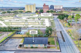 206 Brooks Street, Sugar Land, TX 77478