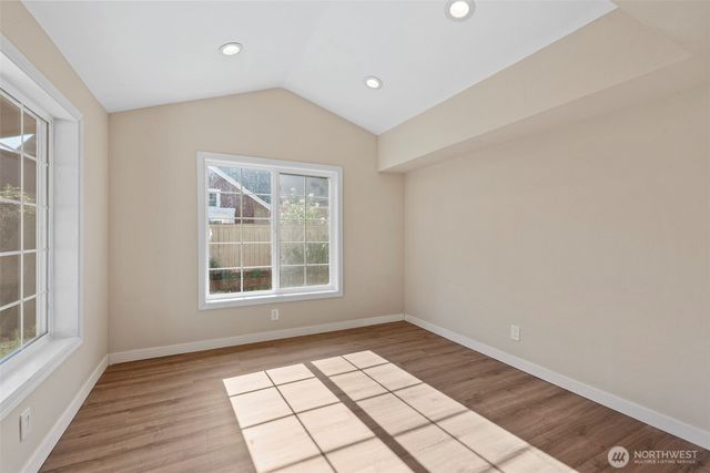 9223 128th Avenue NE, Kirkland, WA 98033