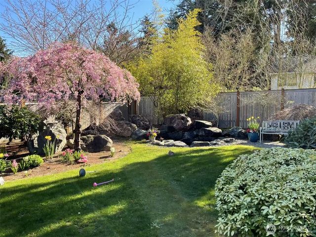 9223 128th Avenue NE, Kirkland, WA 98033