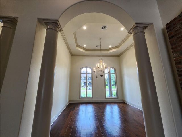 4708 CHRISTOPHER Place, Alexandria, LA 71303