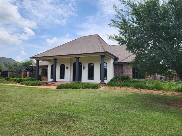 4708 CHRISTOPHER Place, Alexandria, LA 71303