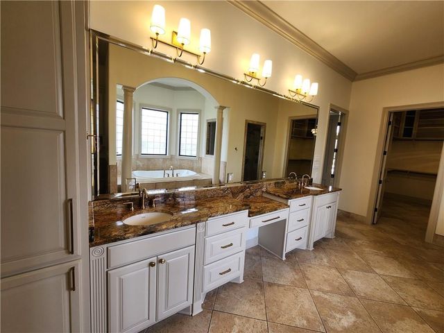 4708 CHRISTOPHER Place, Alexandria, LA 71303