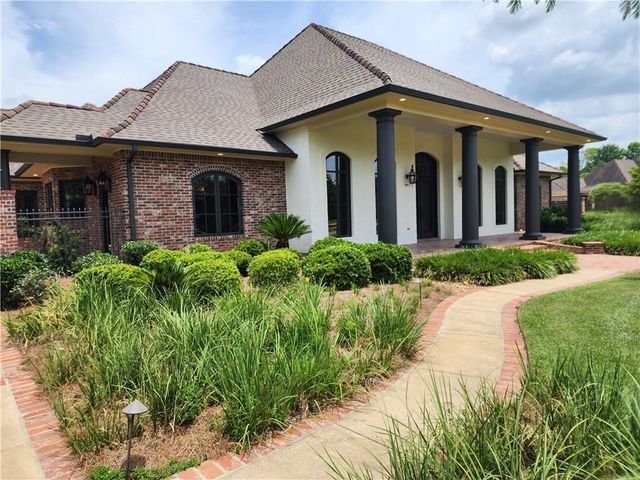 4708 CHRISTOPHER Place, Alexandria, LA 71303