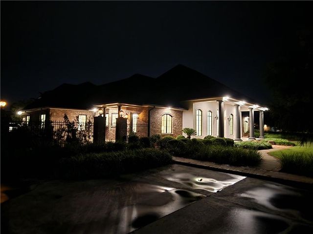 4708 CHRISTOPHER Place, Alexandria, LA 71303