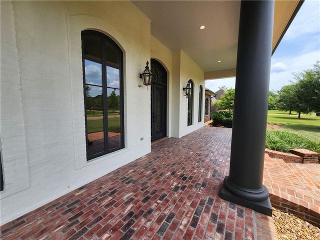 4708 CHRISTOPHER Place, Alexandria, LA 71303