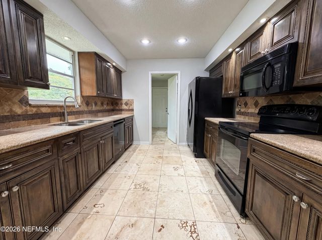 606 GULFSTREAM Trail S, Orange Park, FL 32073