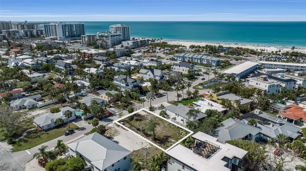 243 COOLIDGE DRIVE, Sarasota, FL 34236