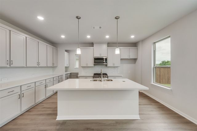 517 Marcus Lane, Crowley, TX 76036