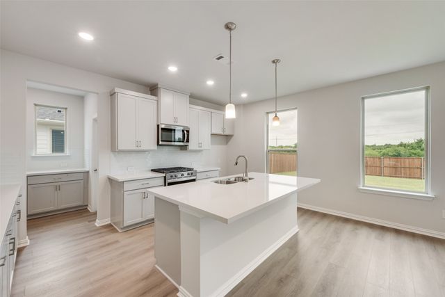 517 Marcus Lane, Crowley, TX 76036