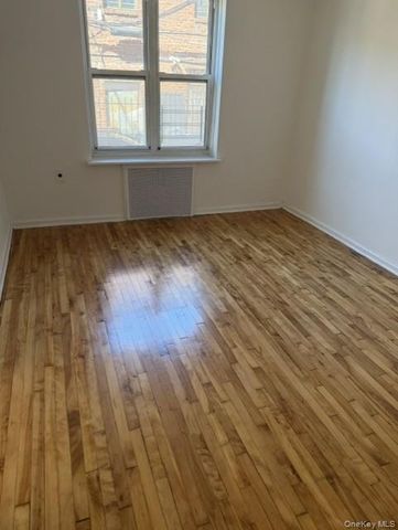 33-16 82ND Street 1G, Jackson Heights, NY 11372