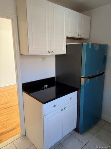 33-16 82ND Street 1G, Jackson Heights, NY 11372