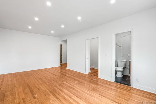 9876 Queens Boulevard 6L, Rego Park, NY 11374