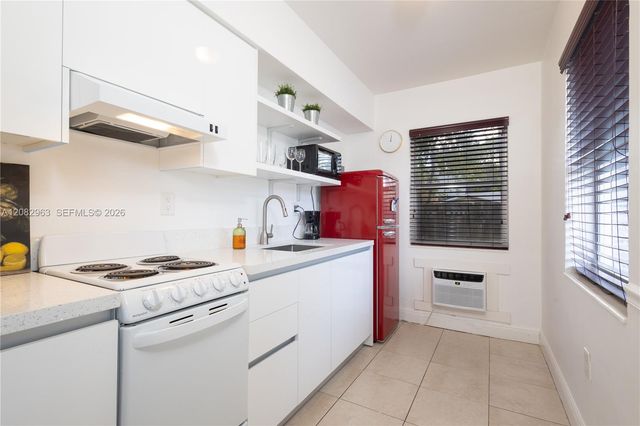 471 NE 37th Street 11, Miami, FL 33137