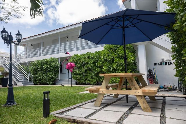 471 NE 37th Street 11, Miami, FL 33137