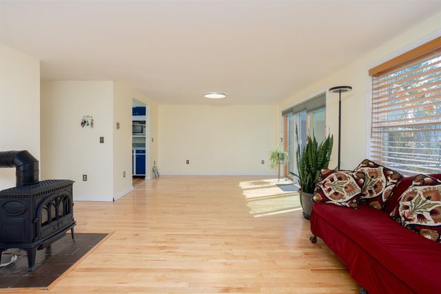 31 Evergreen Lane, Middlebury, VT 05753