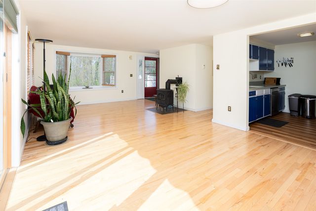 31 Evergreen Lane, Middlebury, VT 05753