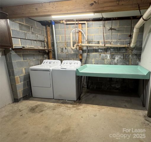 7939 Holly Hill Road, Charlotte, NC 28227