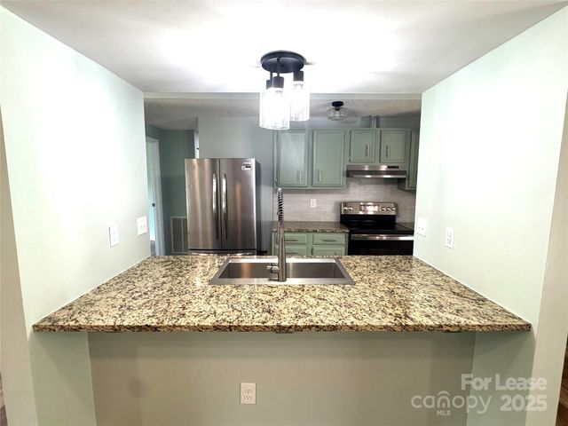 7939 Holly Hill Road, Charlotte, NC 28227