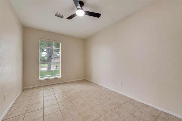 2132 Meandering Drive, Irving, TX 75060
