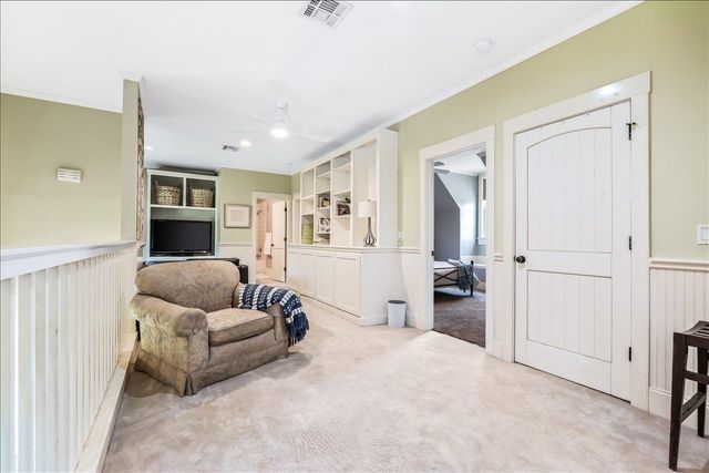 20 Reese DR, Sunset Valley, TX 78745