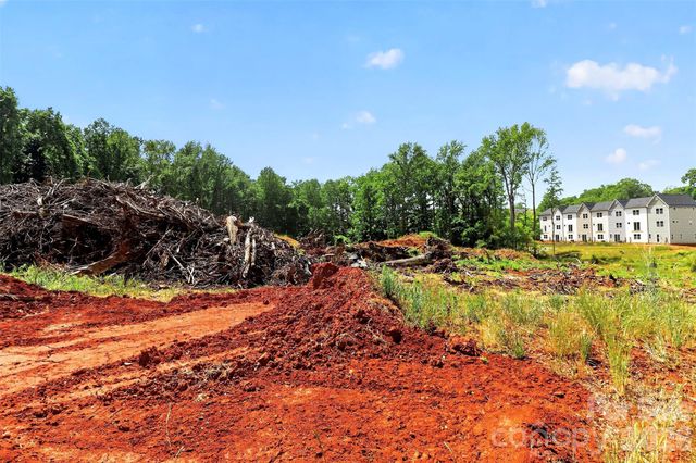 3000+3050 Sloan Drive, Charlotte, NC 28208